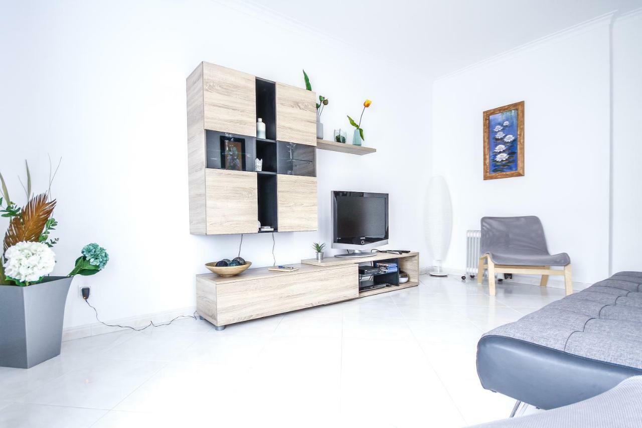 Apartamento Tejo Cacilhas Екстериор снимка
