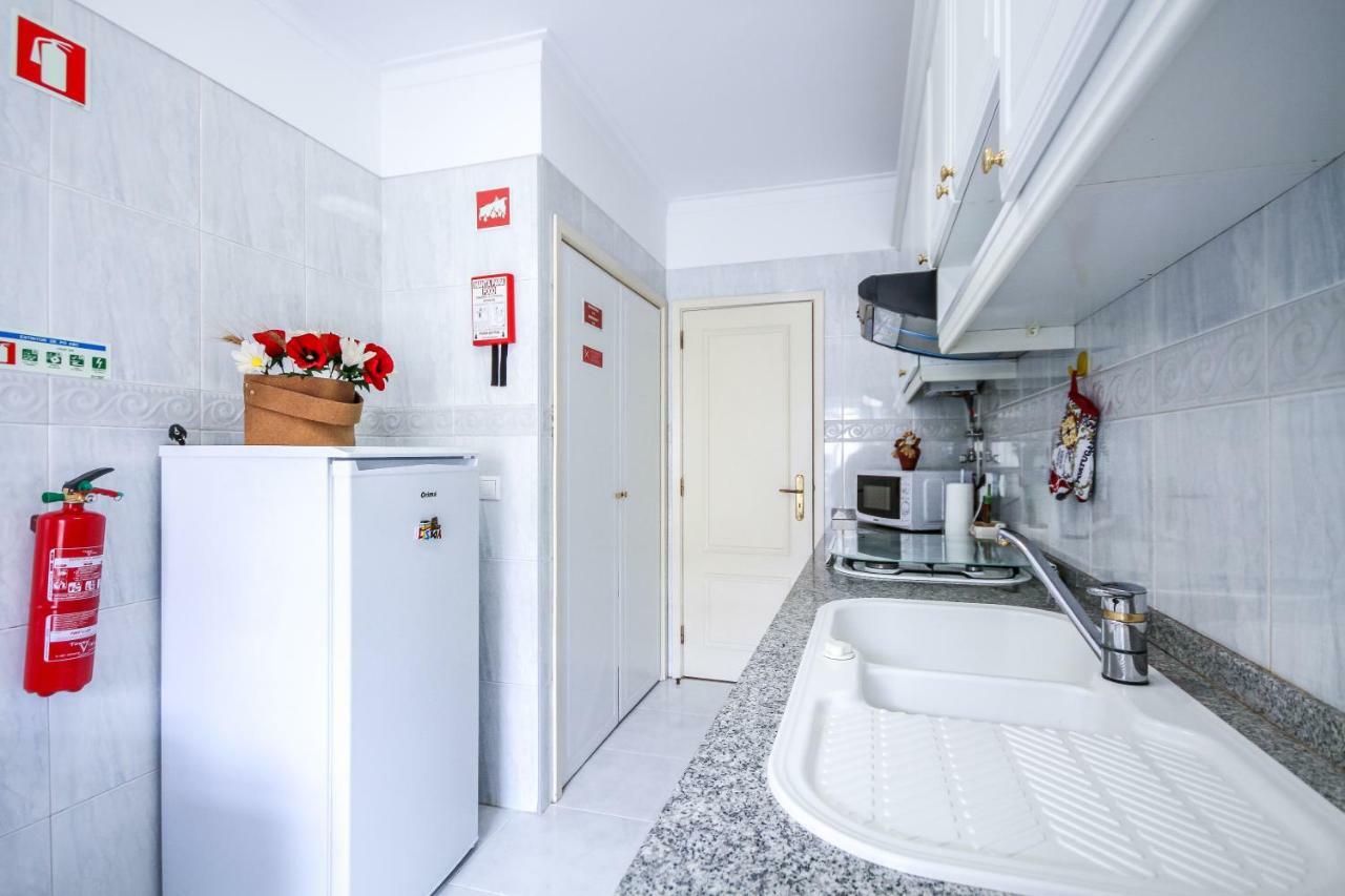 Apartamento Tejo Cacilhas Екстериор снимка